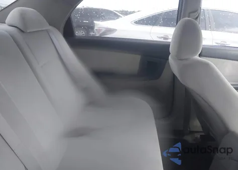 2004 Kia Spectra Ex/Lx z USA, uszkodzony, nr VIN KNAFE121X45030734